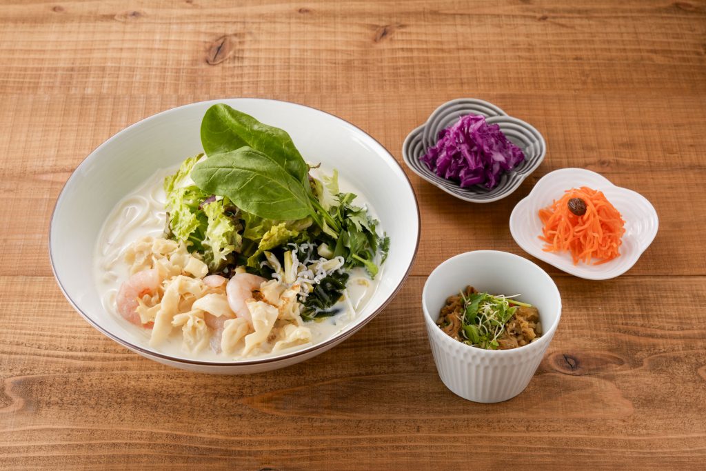 タニタカフェコラボメニュー_フォー